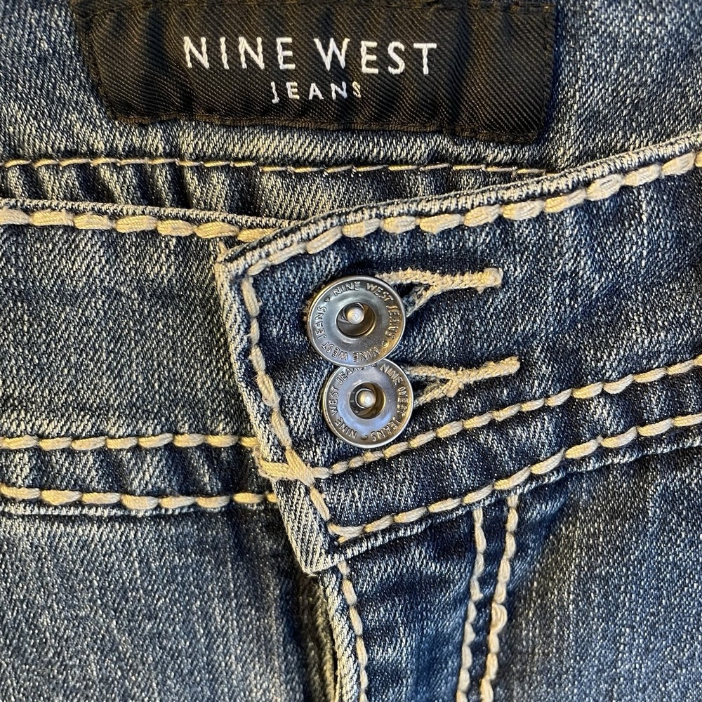 Nine West Women's‎ Annette Sz 12/30 Blue Bootcut Dark Wash Stretch Jeans - Picture 2 of 8